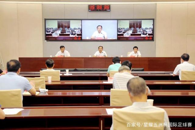 记者：诺贝尔·门迪仍是莱比锡中卫引援备选目标